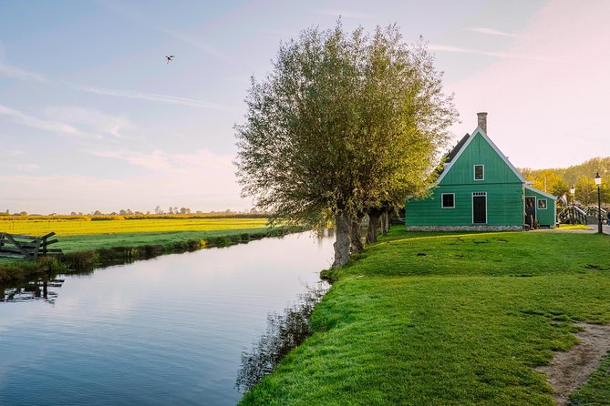 Windmill Tour from Amsterdam, Including Volendam & Marken - All-inclusive upgrade: why it’s often worth the extra