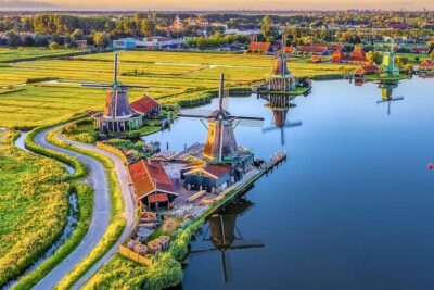 Windmills Country side tour Zaanse Schans-Cheesefactory-Volendam - The 4-Hour Flow: Pickup, Driving Time, and How the Day Stays Smooth