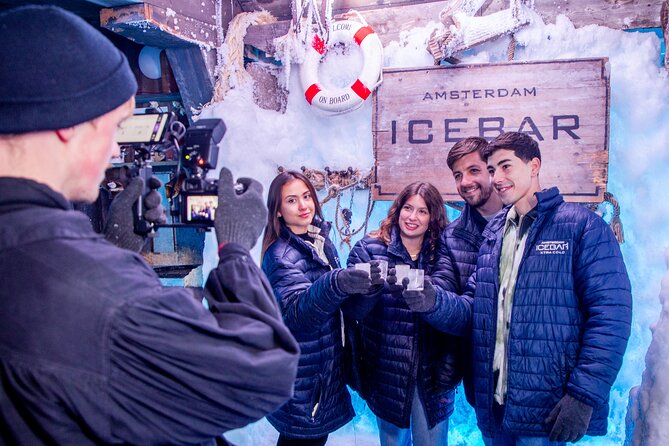 Xtracold Icebar Amsterdam, 3 Drinks Included - Tips to make your ice-bar visit easier (and warmer)