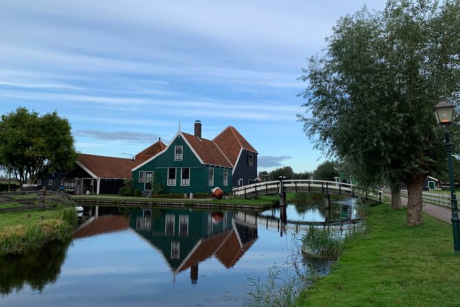 Zaanse Schans and Giethoorn Small-Group Tour with Hotel Pick-Up - Catharina Hoeve and Kooijman: what the short stops add up to