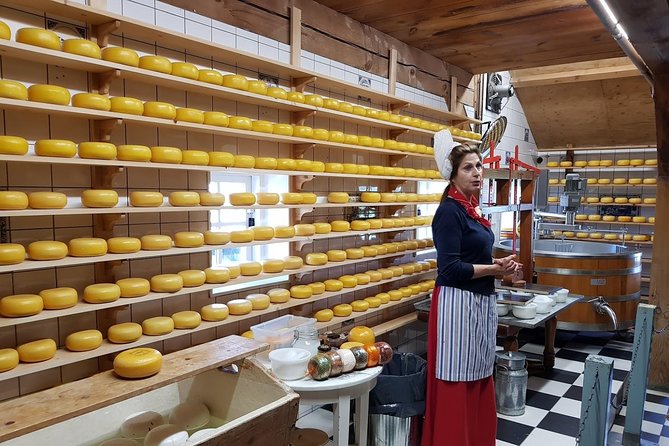 Zaanse Schans and Volendam Private Tour – Clogs, Cheese and More - Henri Willig cheese farm: Jersey cows, automatic milking, and tasting