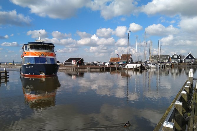 Zaanse Schans and Volendam Private Tour from Amsterdam - Henri Willig Cheese Farm: Cows, Cheese Making, and Taste Choices