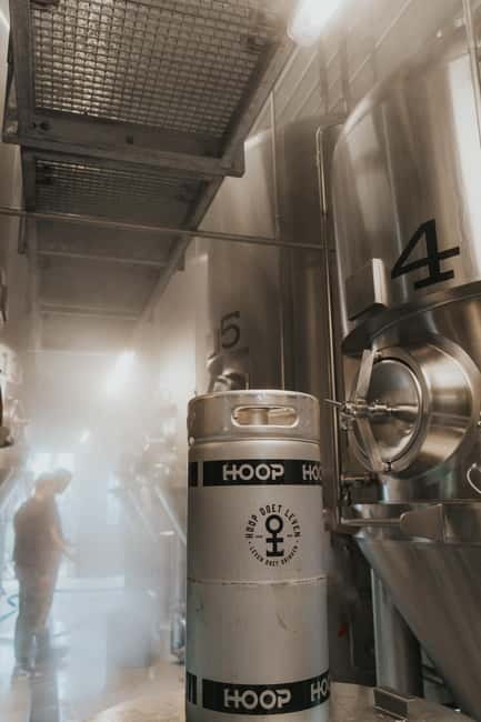 Zaanse Schans: Brewery HOOP Tour and Tasting - Shopping Right After: Use the 10% Discount to Take Favorites Home