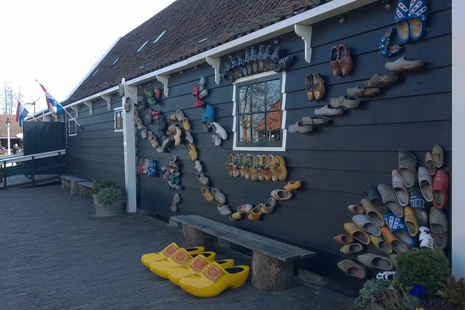 Zaanse Schans Small-Group Excursion from Zaandam - Small-group comfort: guides, pacing, and what personalized attention really means