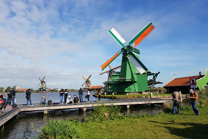 Zaanse Schans & Volendam Small-Group Tour with Hotel Pickup - Amsterdam to the windmills: what this tour gets right