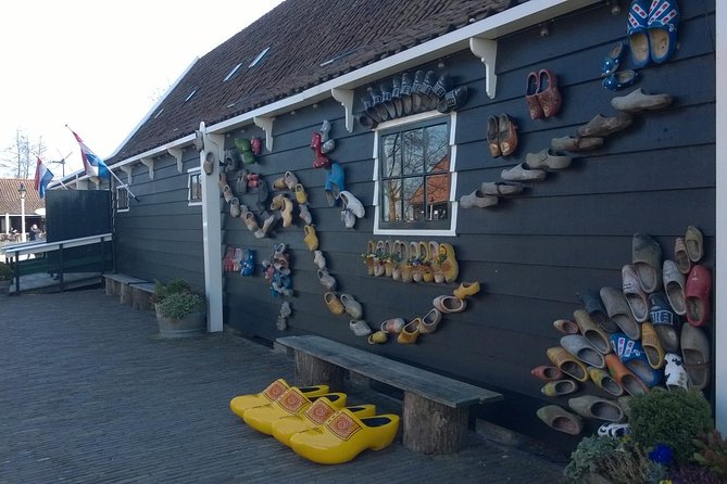 Zaanse Schans Windmills, Clogs and Dutch Cheese Small-Group Tour from Amsterdam - Molen De Kat paint mill: wind power beyond the photo