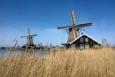 Zaanse Schans Windmills Private Tour from Amsterdam Airport - Zaanse Schans on foot: what you’re doing in the best 2 hours