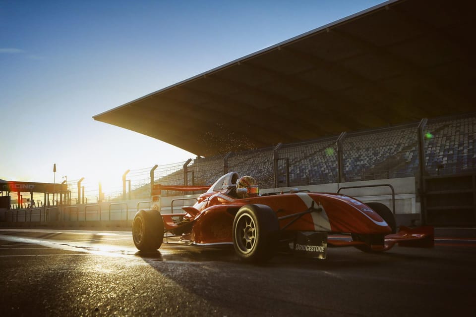 Zandvoort: Driving Experience at the Formula 1 Race Track - Porsche 911: the car that teaches you the day